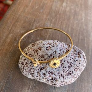 Avon Flower Bracelet